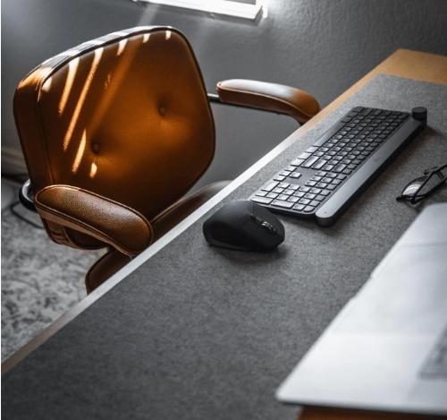 Archie超大号毛毡鼠标垫简约定制游戏桌垫电脑键盘书桌写字办公垫